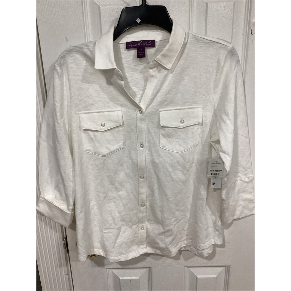 NWT Gloria Vanderbilt Womans Ashton Vintage White Button Down Shirt Size Small